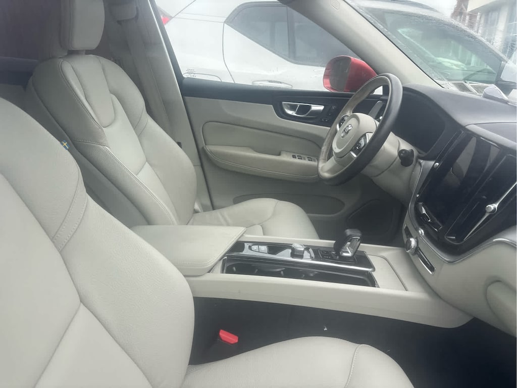 Used 2023 Volvo XC60 B5 AWD Core SUV