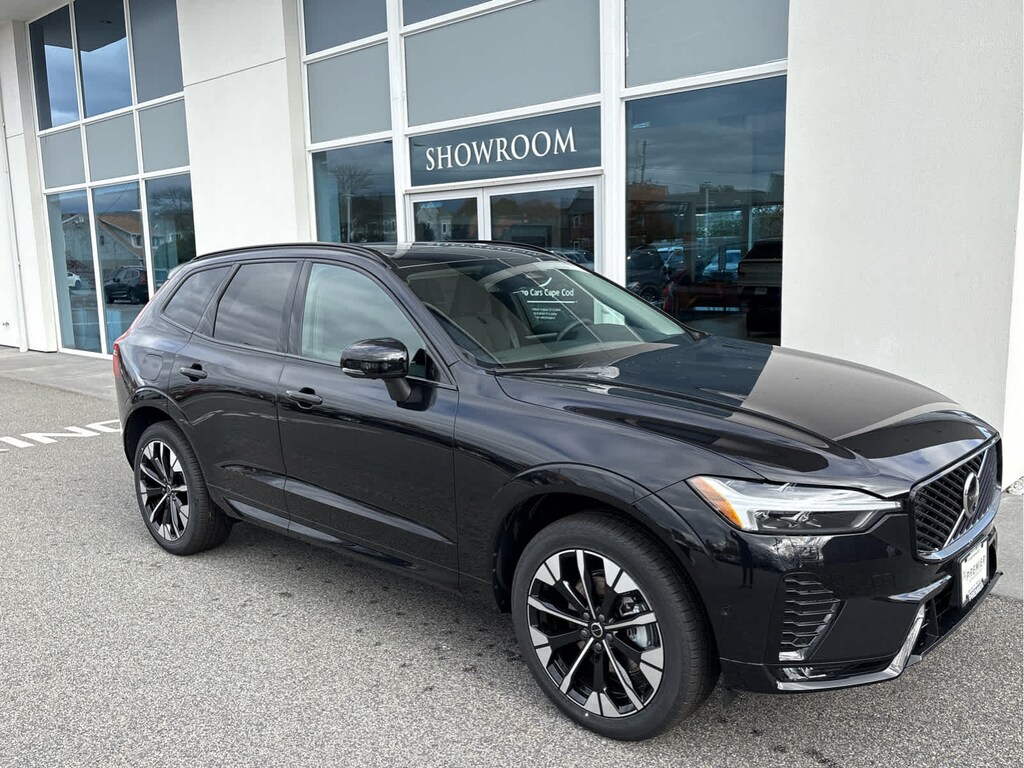 New 2026 Volvo XC60 B5 Plus SUV