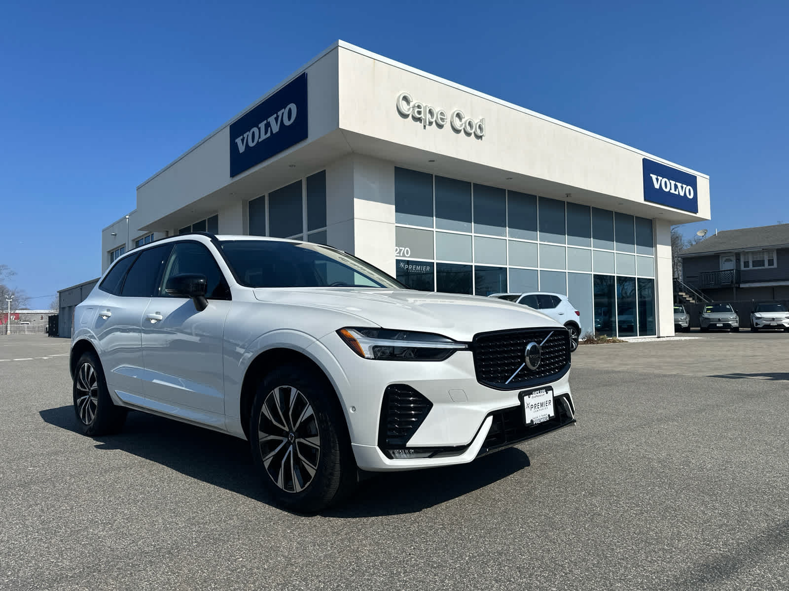 YV4M12RC9S1118596