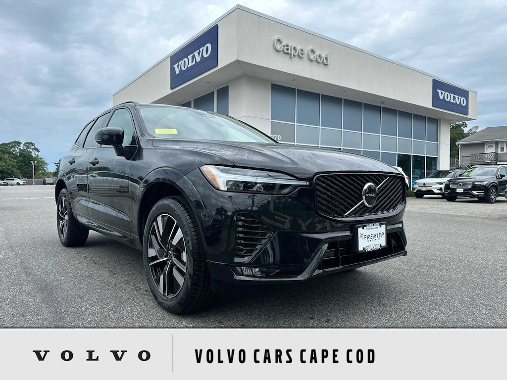 New 2026 Volvo XC60 B5 Core SUV