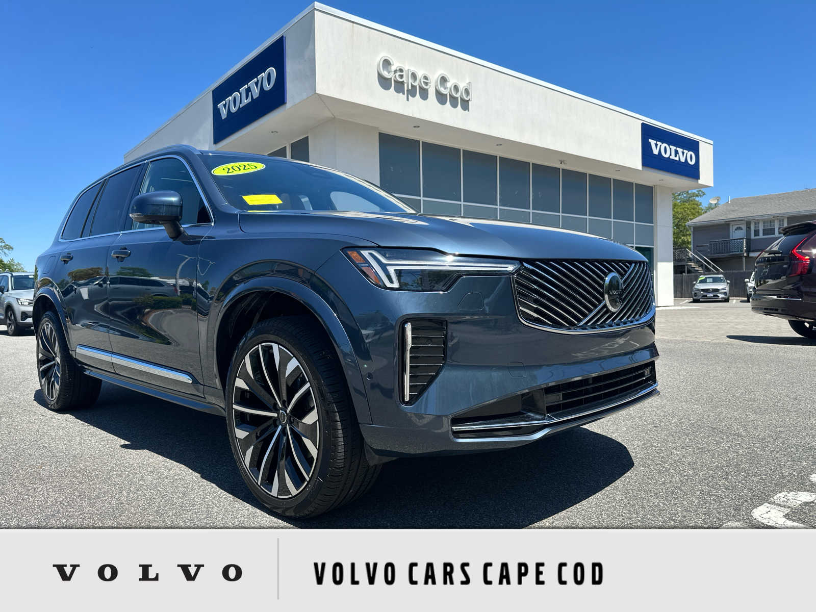 2025 Volvo XC90 B6 Ultra Bright 7-Seater 4WD's photo