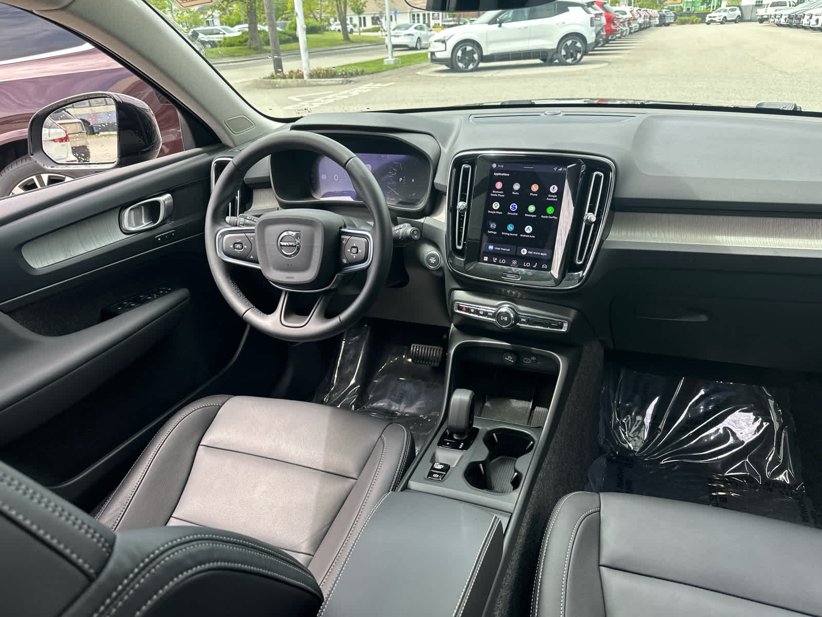 2026 Volvo XC40 Core - Photo 40