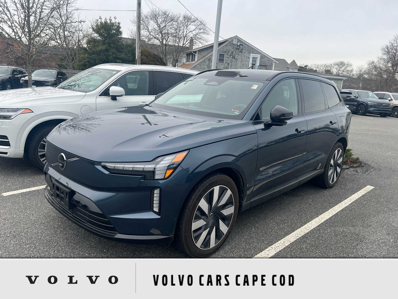 2025 Volvo EX90 Ultra's photo