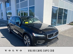2026 Volvo V60 Cross Country B5 Plus AWD Wagon
