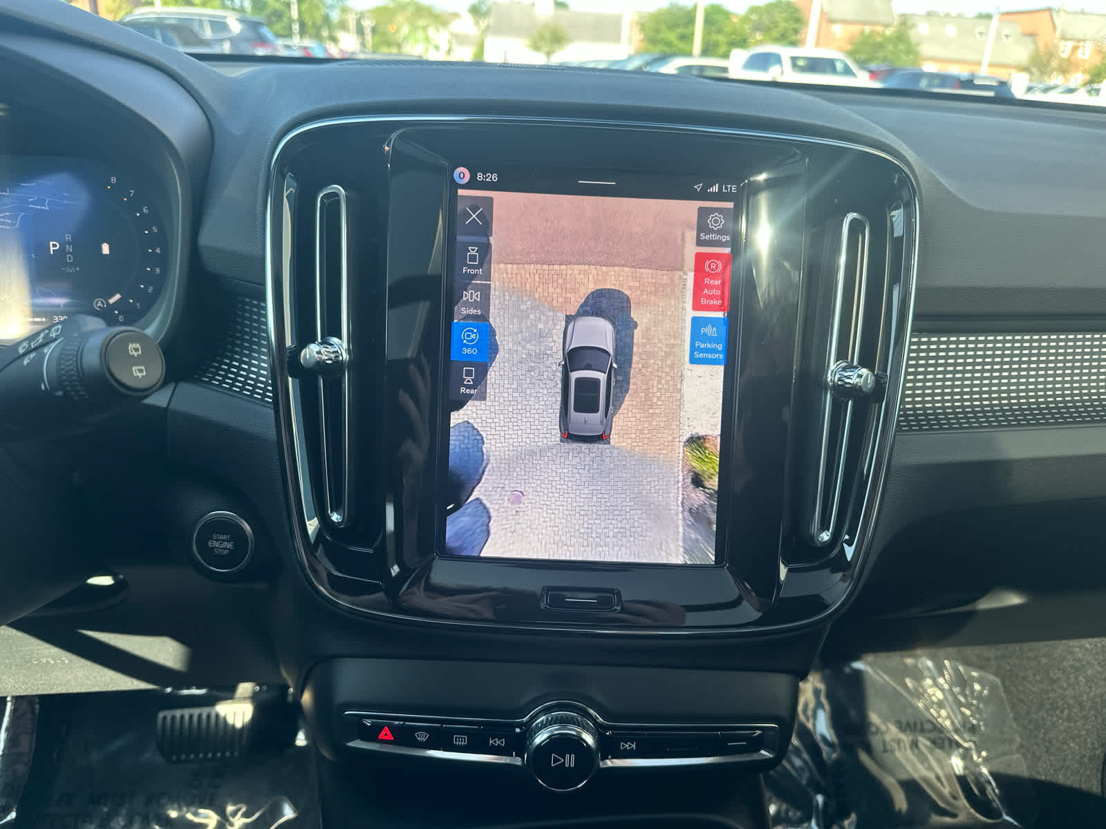 2026 Volvo XC40 Ultra Black Edition - Photo 19