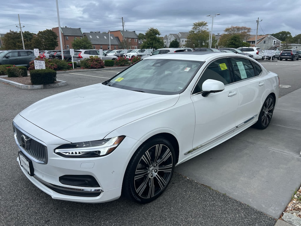 Used 2022 Volvo S90 B6 AWD Inscription Sedan