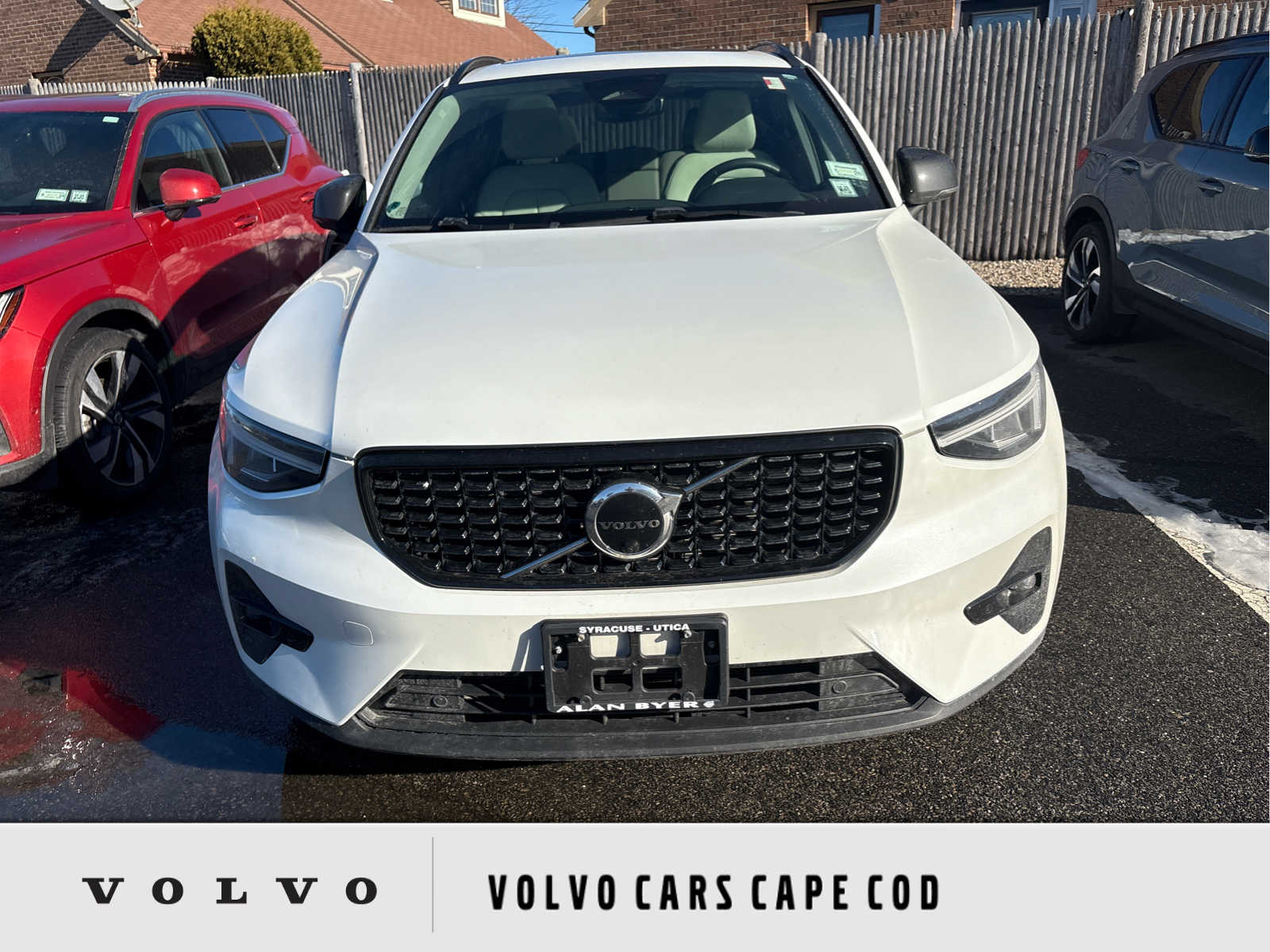 2023 Volvo XC40 Plus