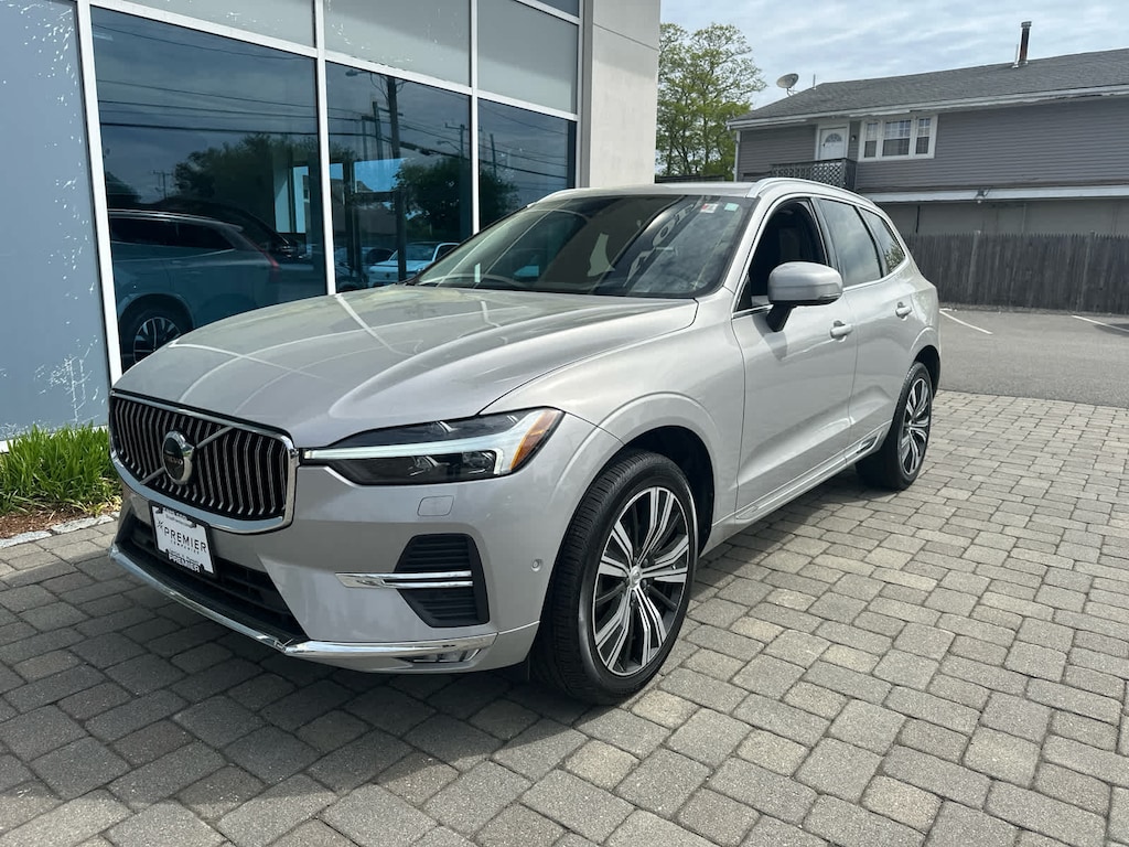 Used 2022 Volvo XC60 B5 AWD Inscription SUV