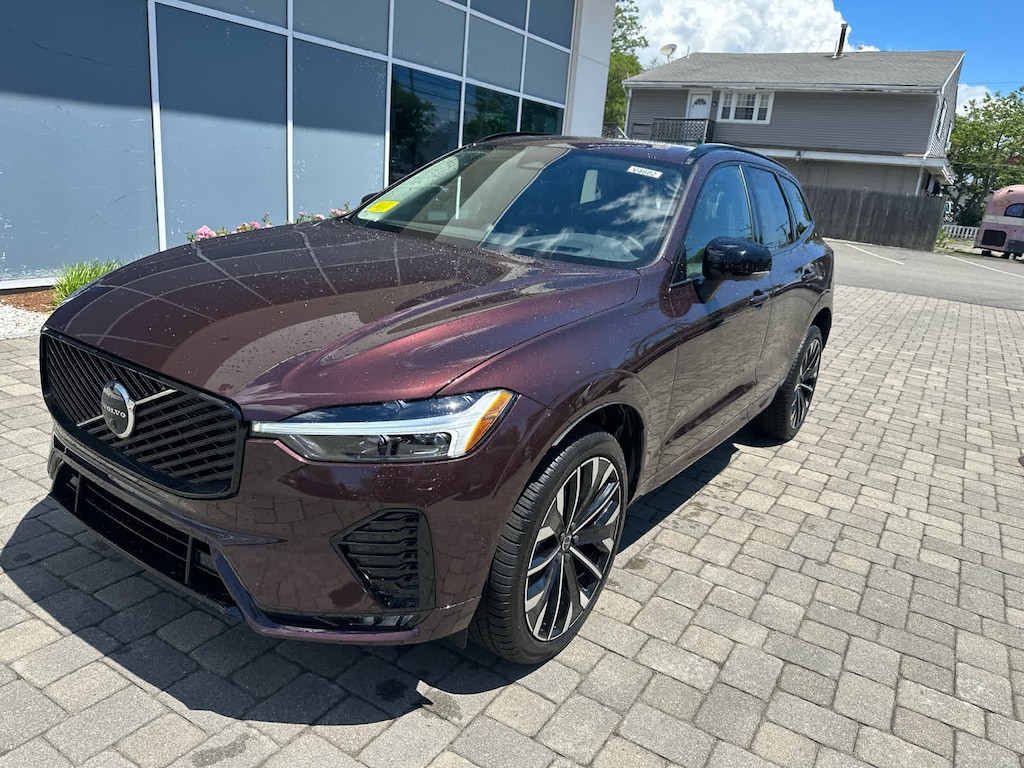 New 2026 Volvo XC60 B5 Ultra SUV