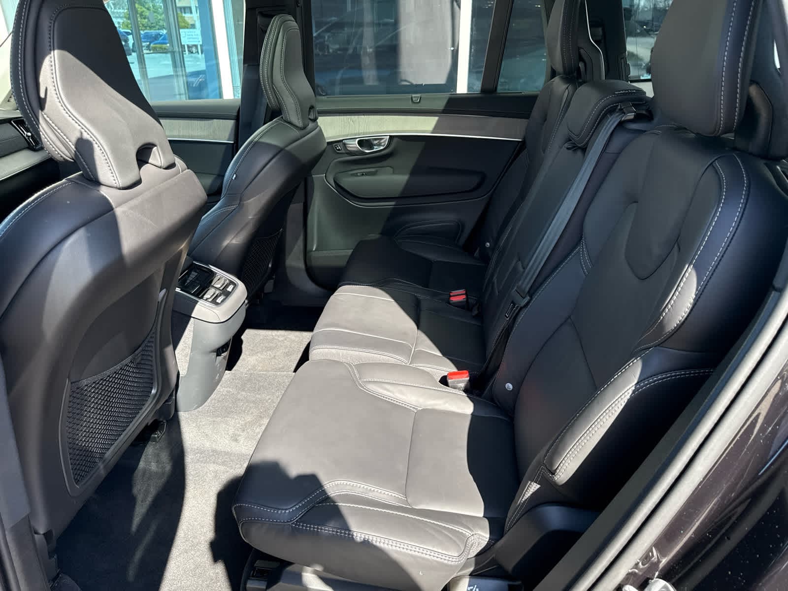 2026 Volvo XC90 Ultra - Photo 10