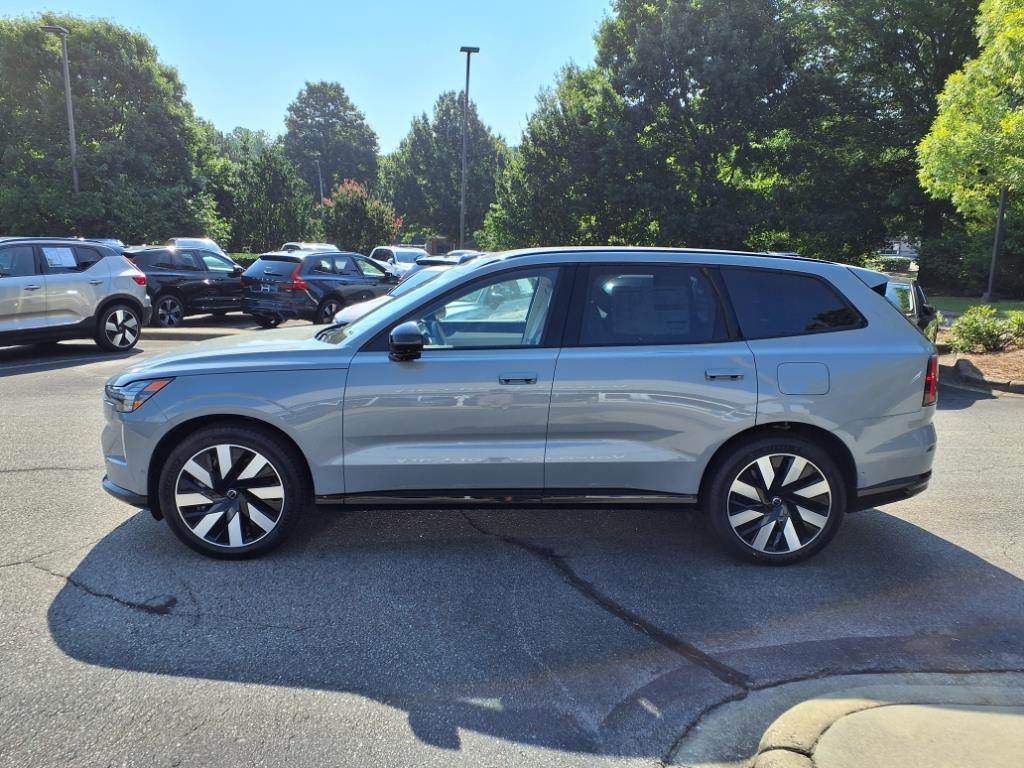 2025 Volvo EX90 Ultra - Photo 7