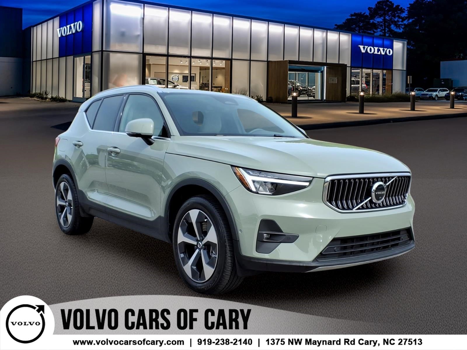 2023 Volvo XC40 Plus