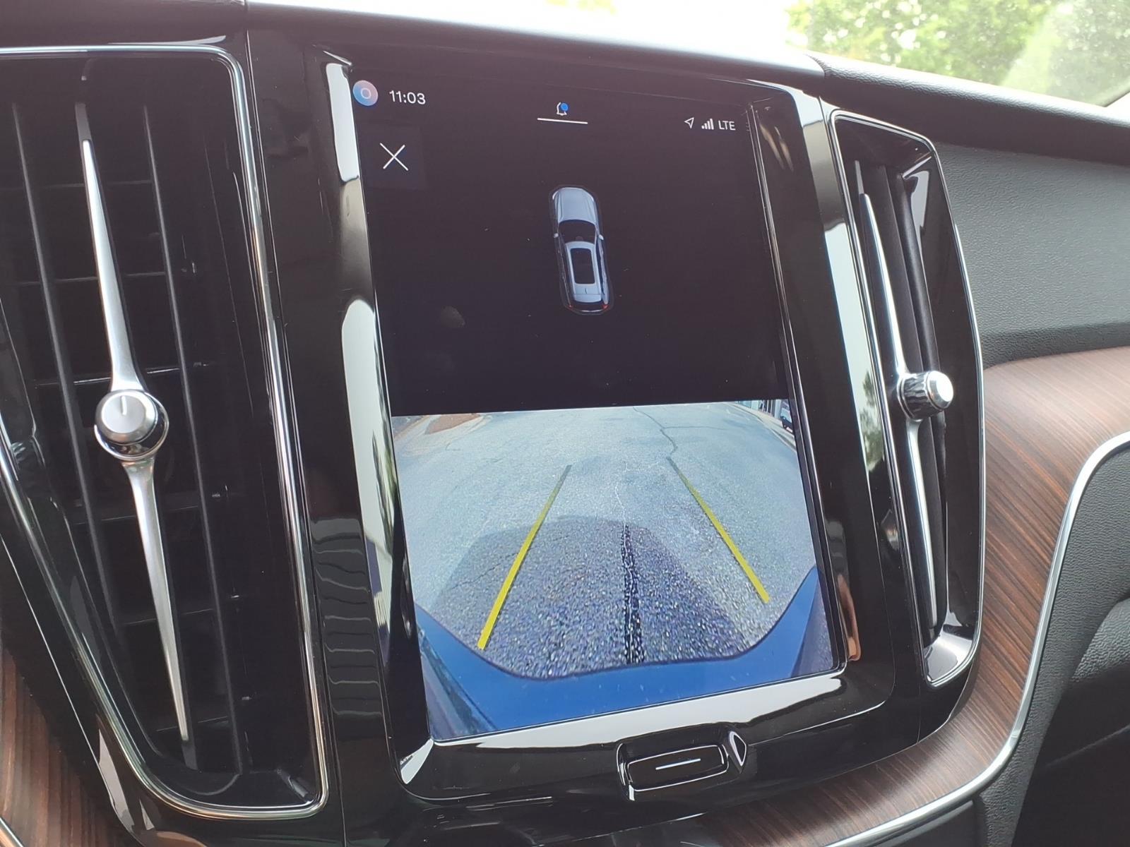 2023 Volvo XC60 Plus - Photo 17