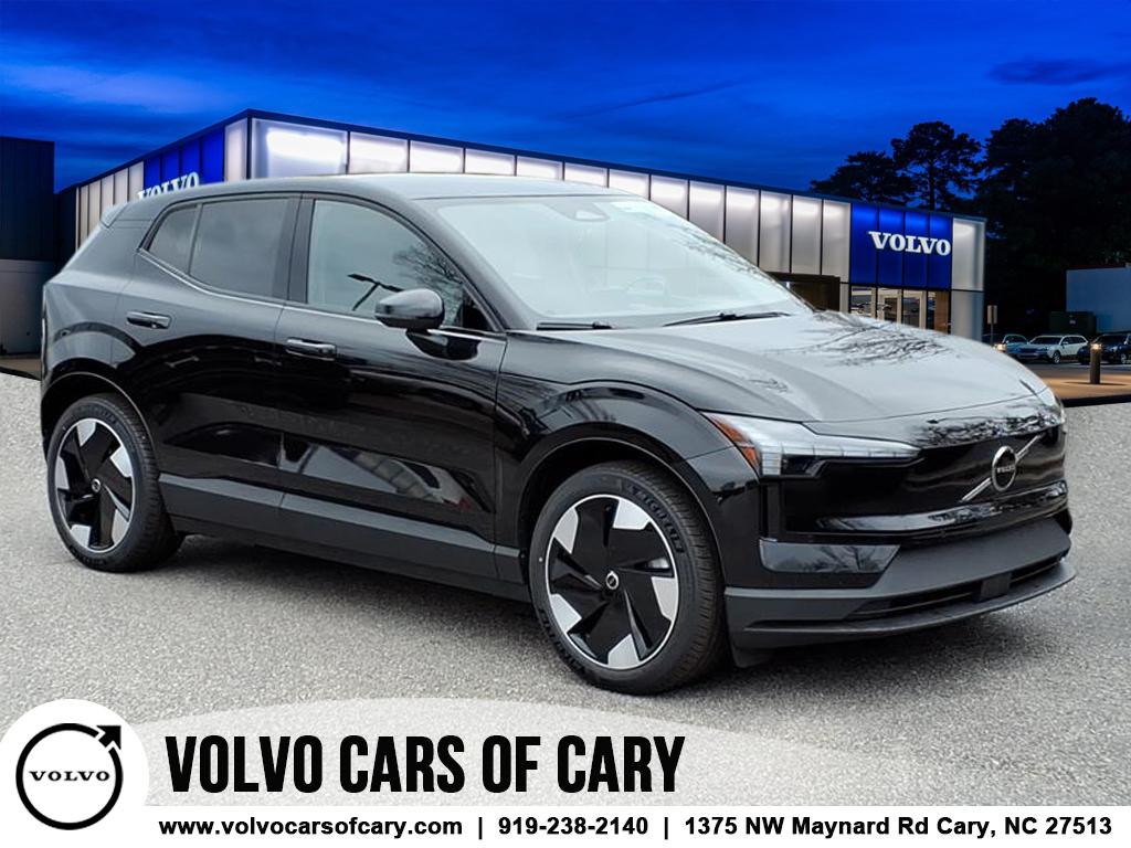 2025 Volvo EX30 Plus's photo