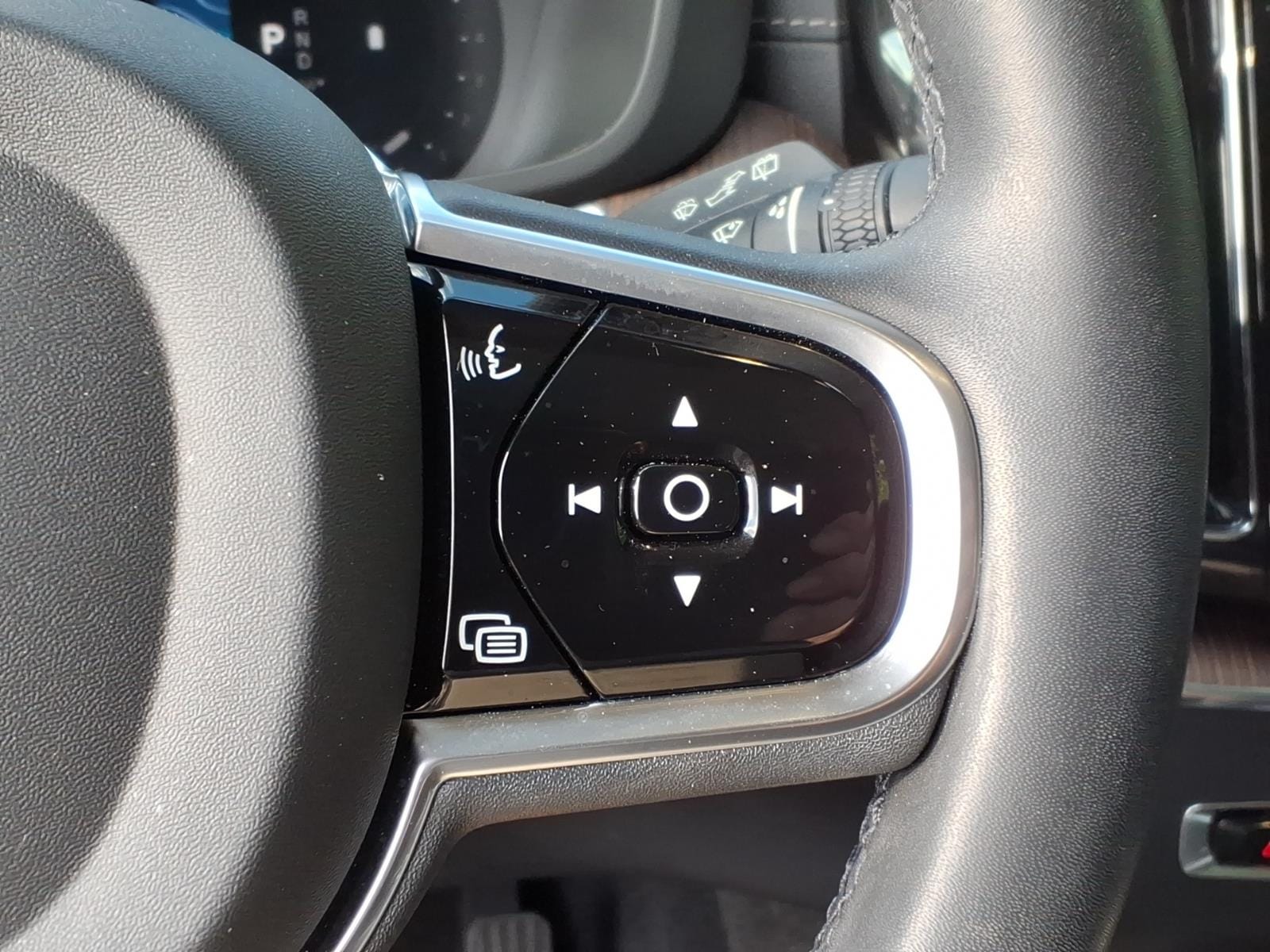 2023 Volvo XC60 Ultimate - Photo 26