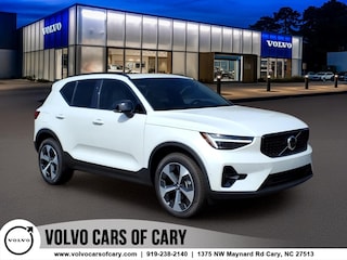 2026 Volvo XC40 B5 Plus AWD SUV
