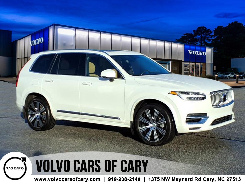 2021 Volvo XC90 Inscription's photo