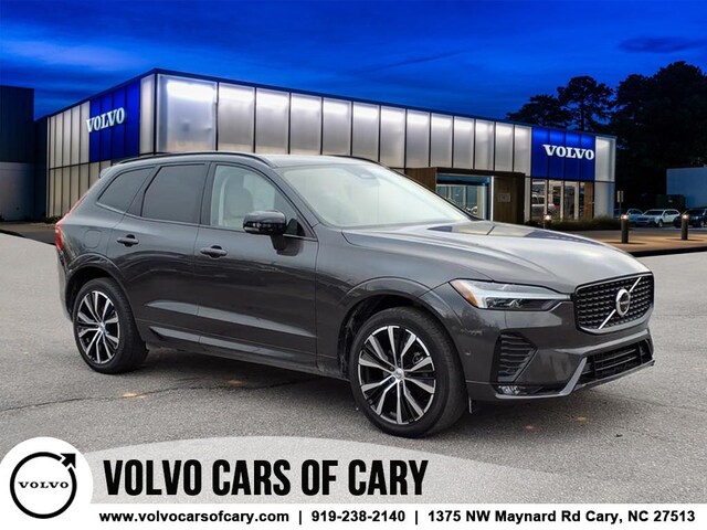2023 Volvo XC60 B5 AWD Plus Dark SUV