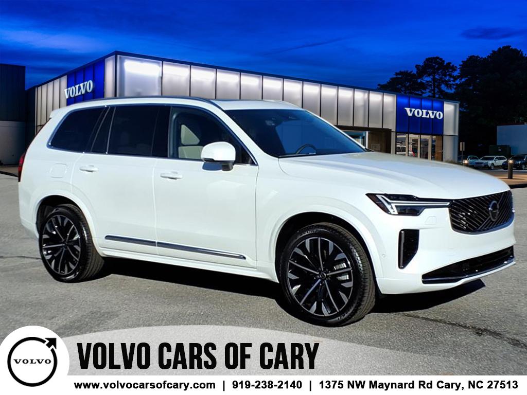 2026 Volvo XC90 Plus's photo