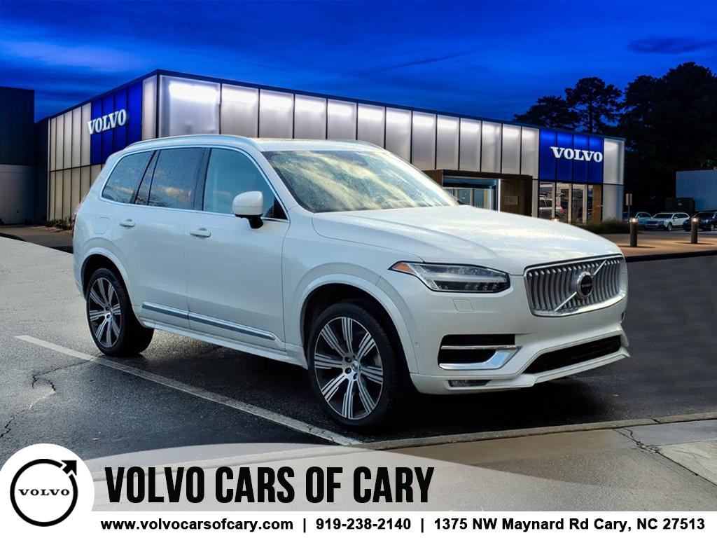 2024 Volvo XC90 Plus's photo