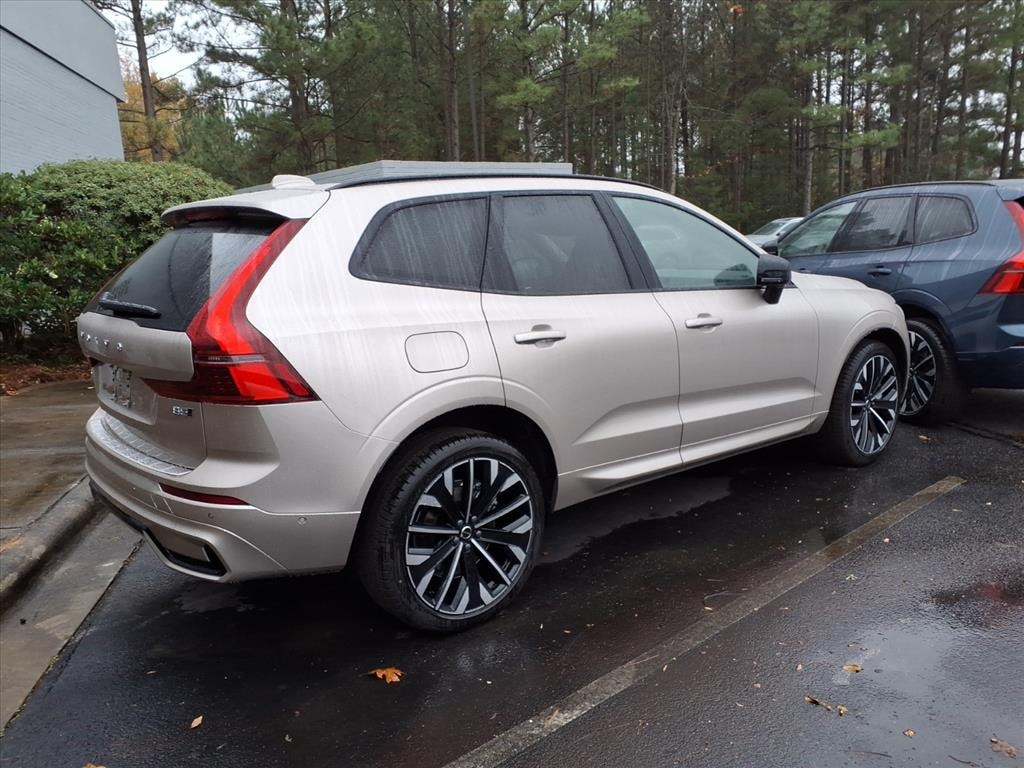 New 2026 Volvo XC60 B5 Ultra SUV