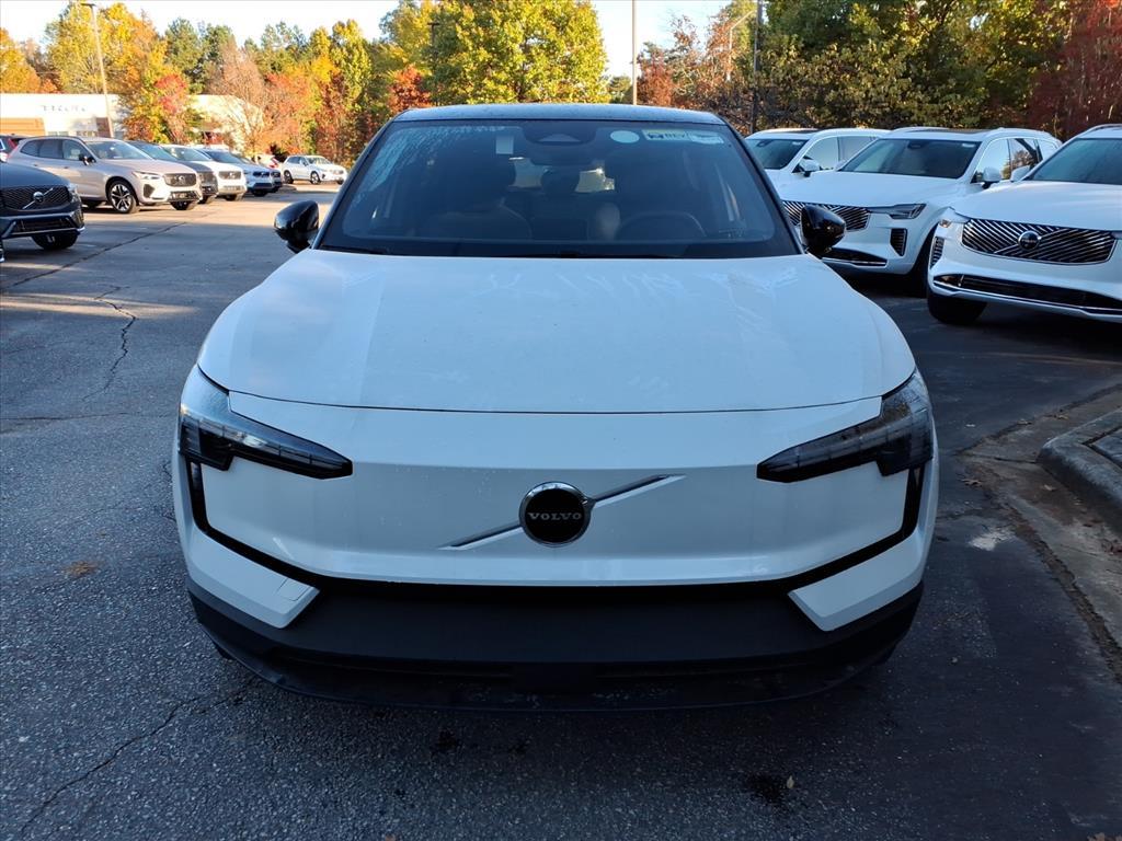 2025 Volvo EX30 Plus - Photo 9