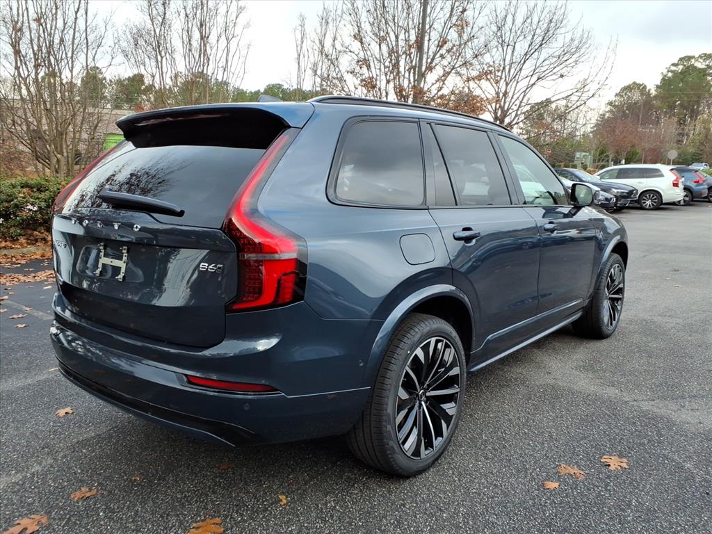 2026 Volvo XC90 photo 2