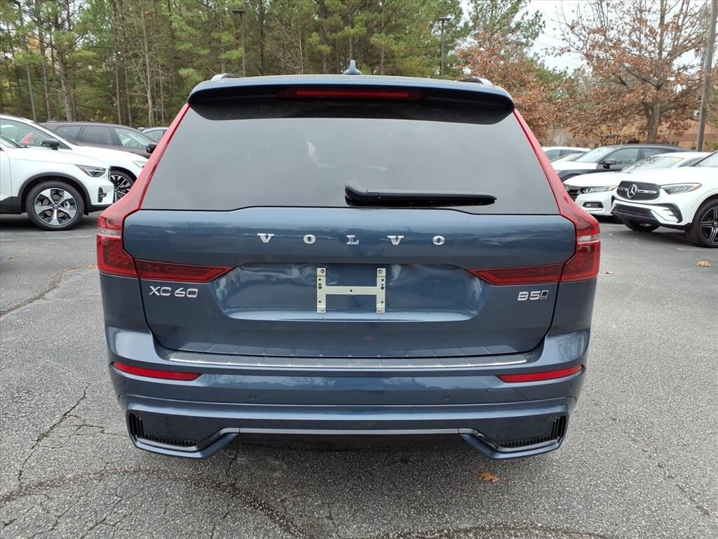 New 2026 Volvo XC60 B5 Plus SUV