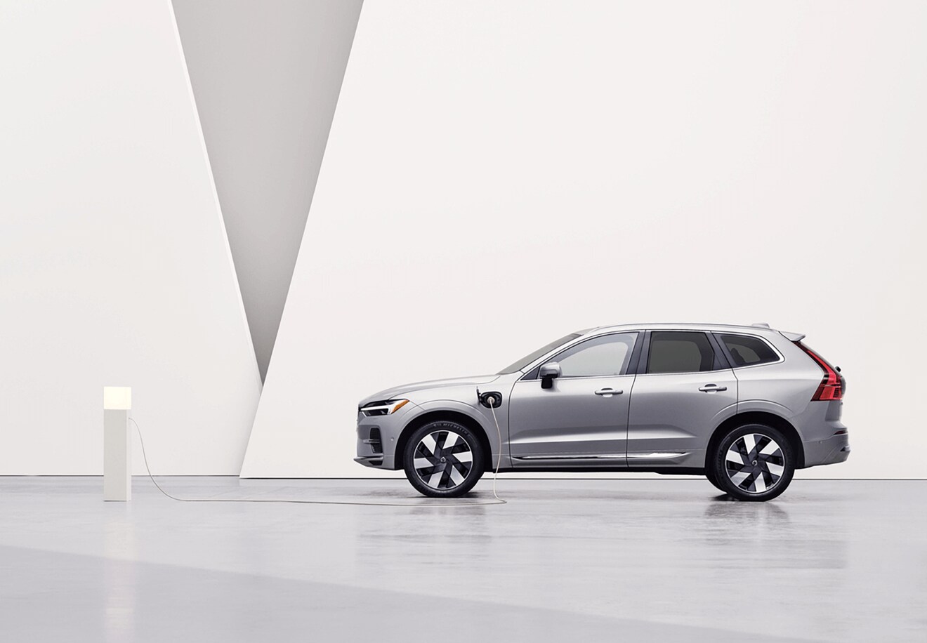 2023 Volvo XC60 MPG & Fuel Economy What To Know Before You Buy