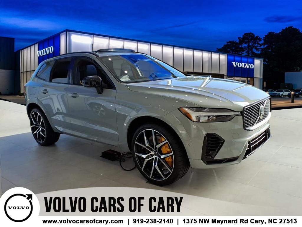 New 2026 Volvo XC60 plug-in hybrid T8 Polestar Engineered SUV