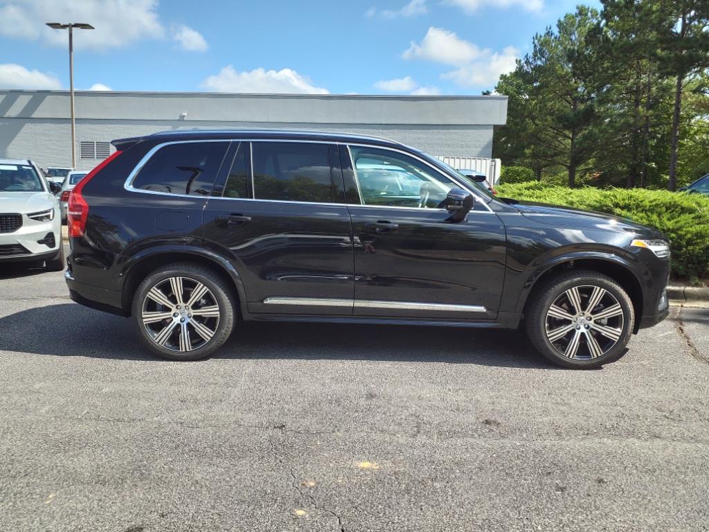 2025 Volvo XC90 Plus photo 2