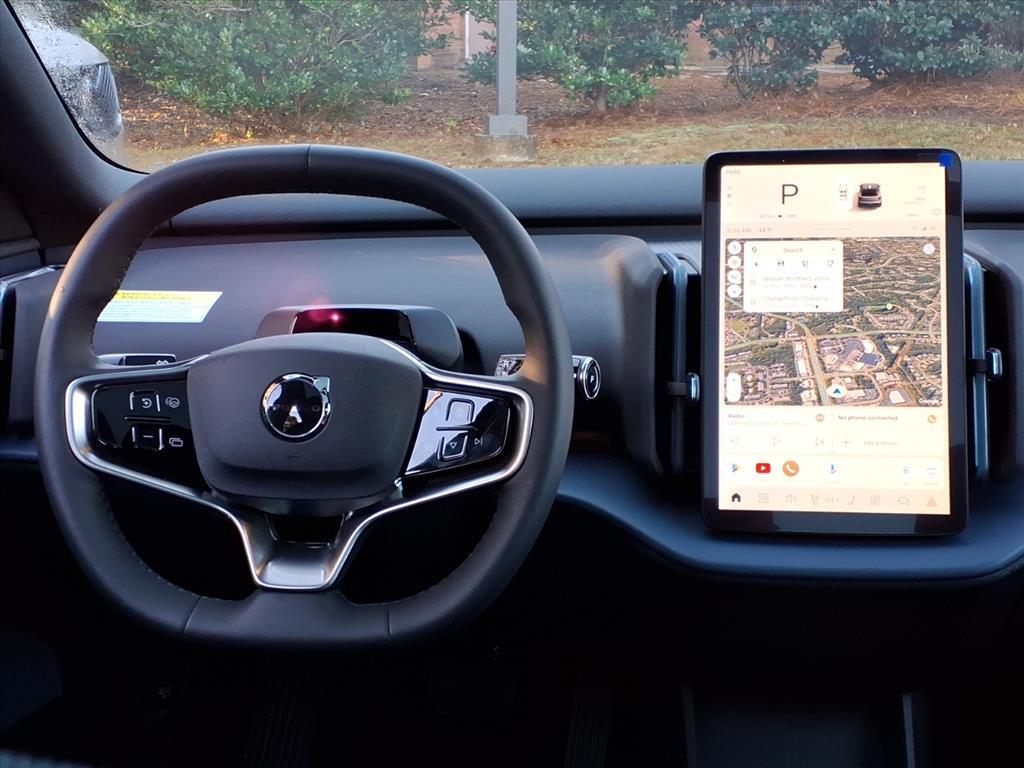 2025 Volvo EX30 Plus - Photo 11