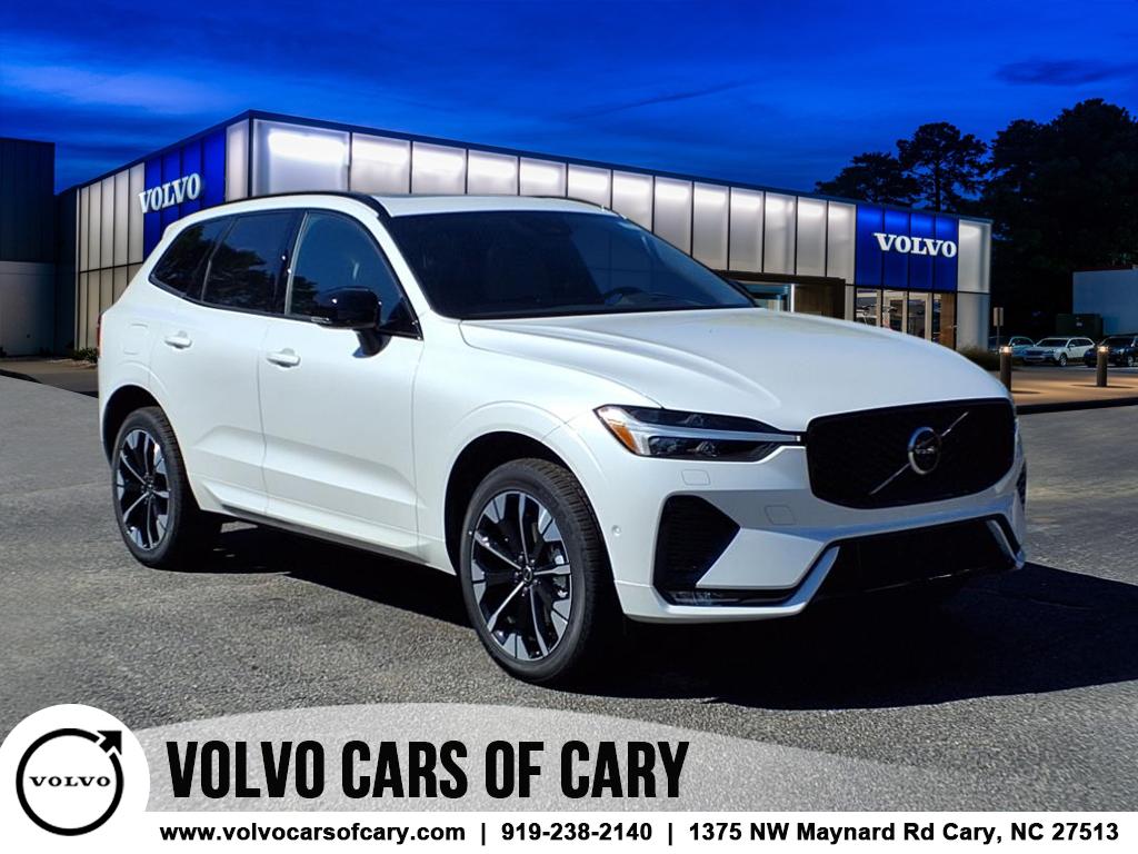 2026 Volvo XC60 Plus's photo