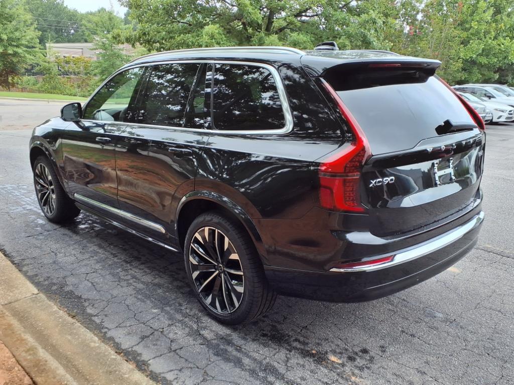 2026 Volvo XC90 Plus - Photo 8