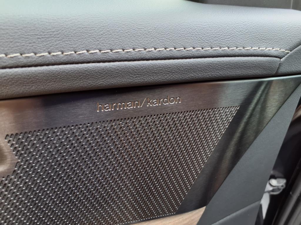 2026 Volvo XC90 Plus - Photo 15