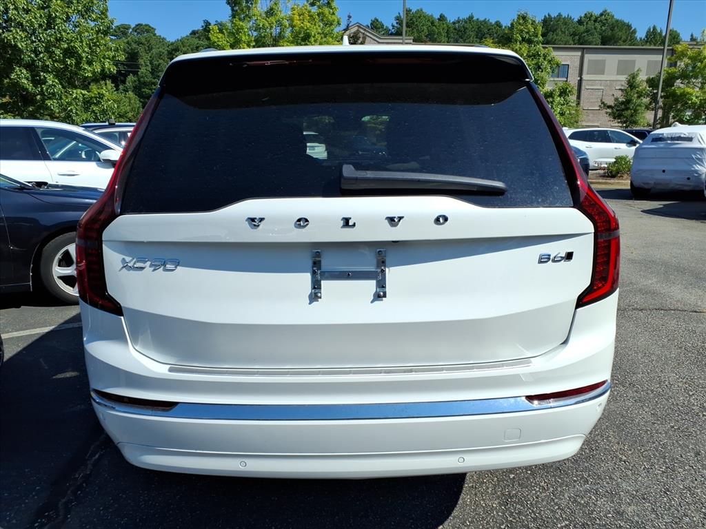 2026 Volvo XC90 Plus photo 2