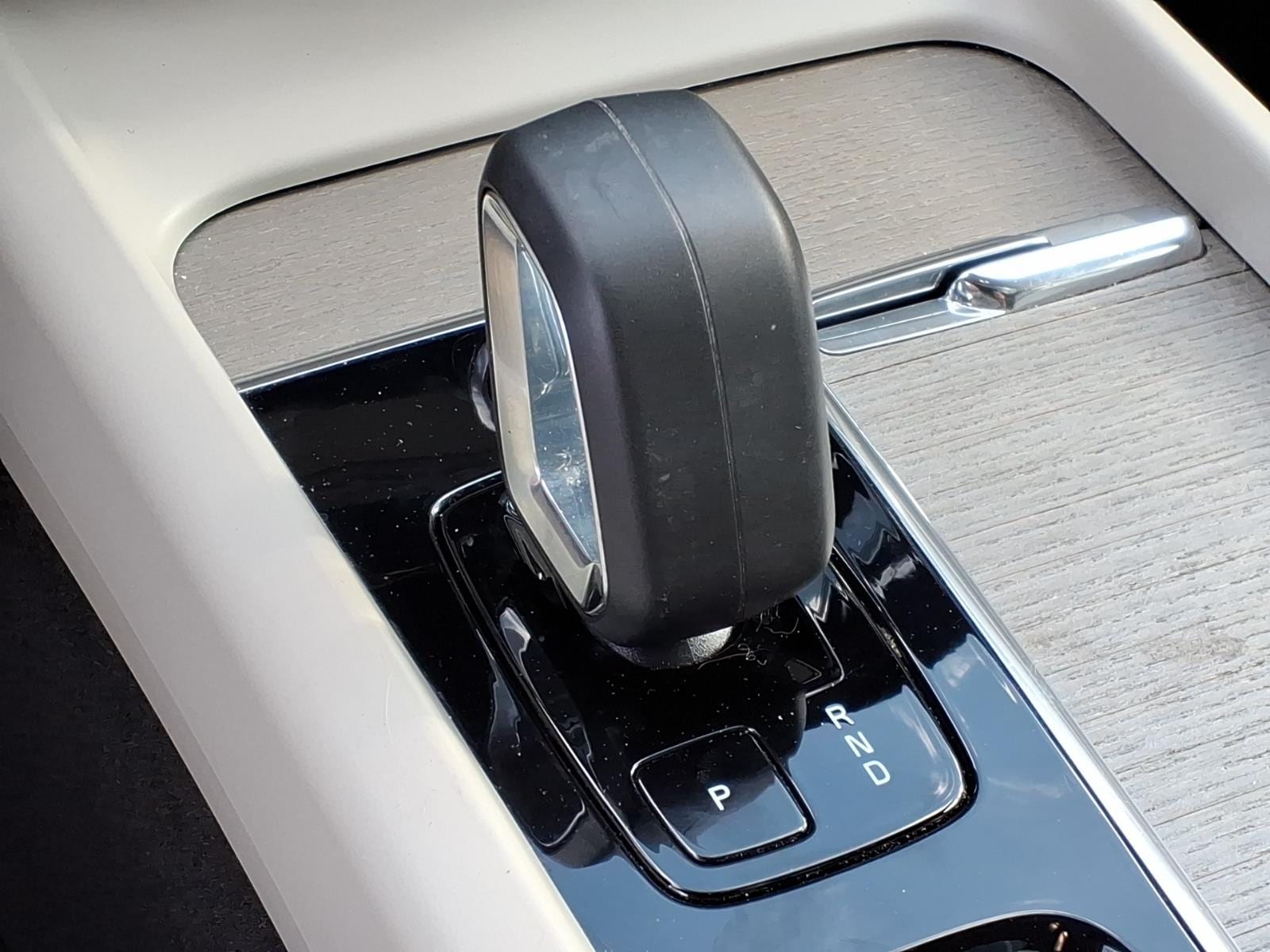 2023 Volvo XC60 Plus - Photo 24