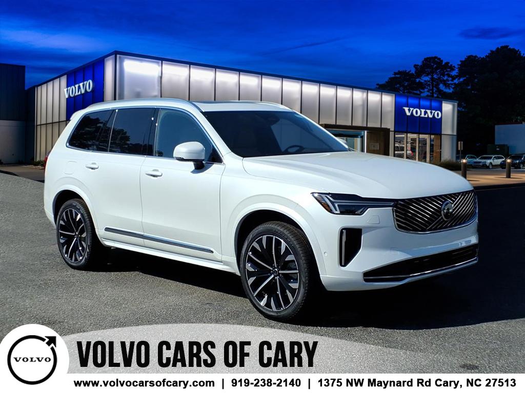 2026 Volvo XC90 Plus's photo