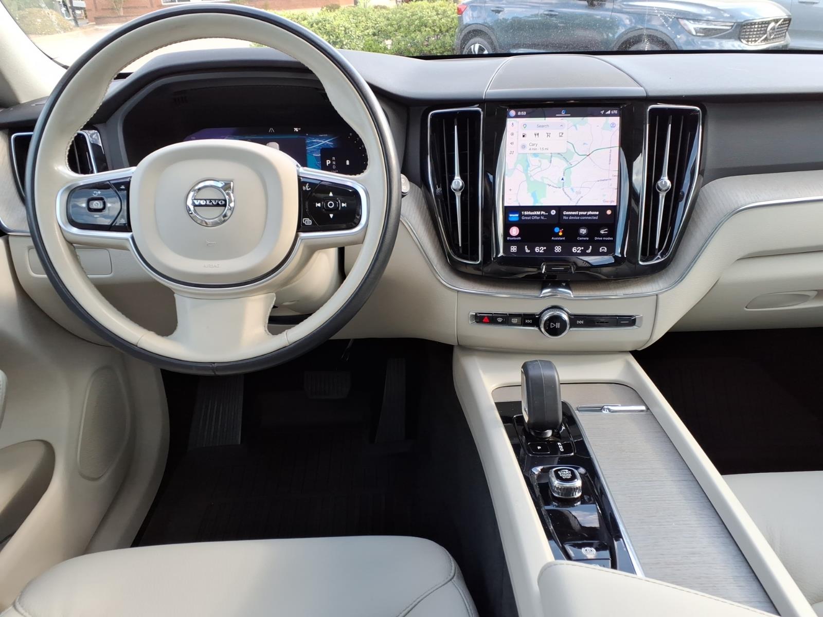 2023 Volvo XC60 Plus - Photo 13