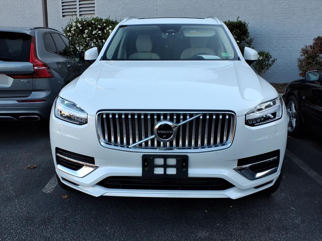 Certified 2023 Volvo XC90 Recharge Plug-In Hybrid Ultimate 6-Seater SUV
