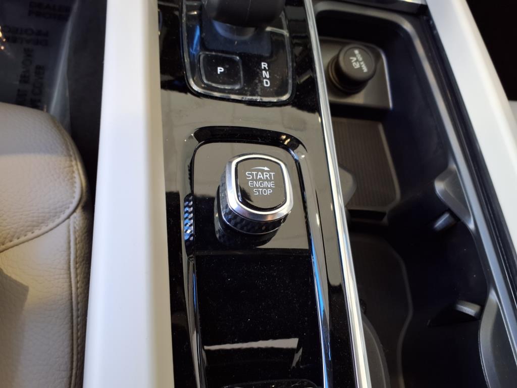 2025 Volvo V60 Cross Country Plus - Photo 20