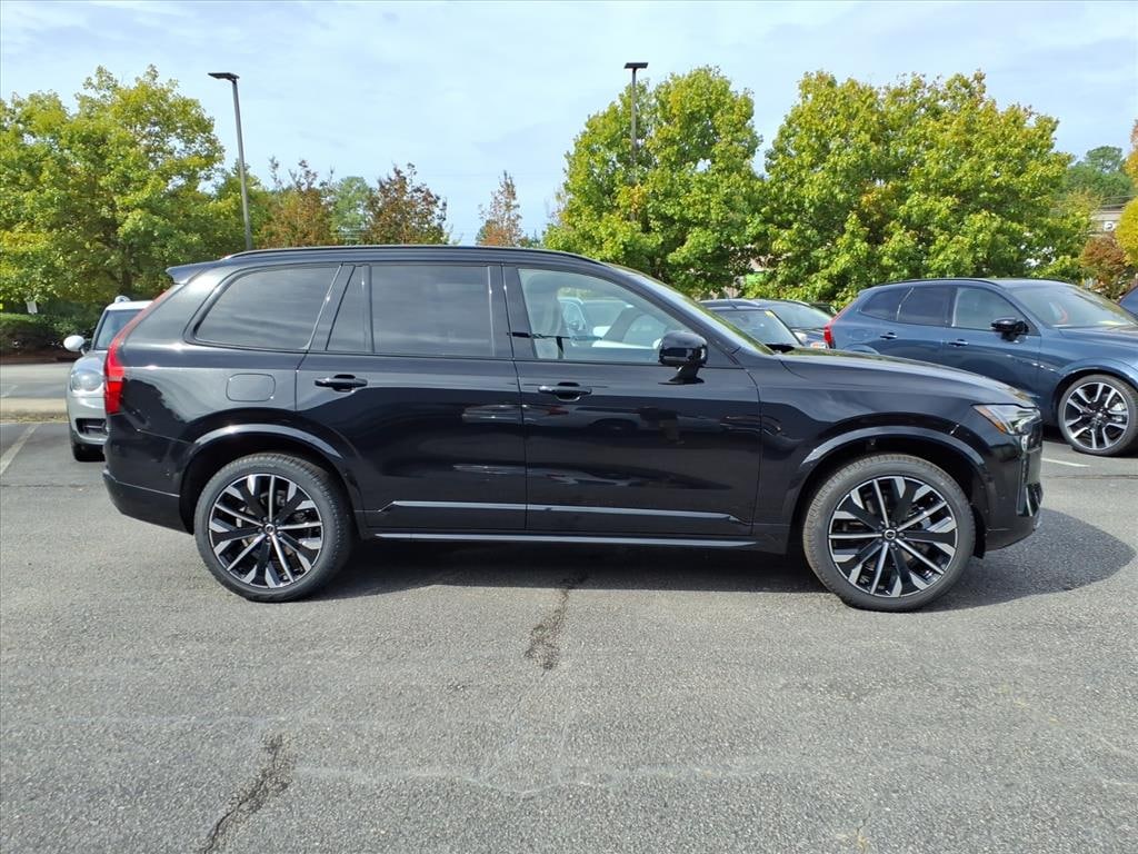 New 2026 Volvo XC90 B6 Ultra Dark Theme 6-Seater SUV