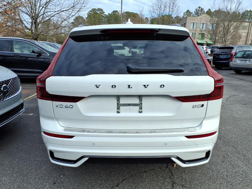 New 2026 Volvo XC60 B5 Ultra SUV