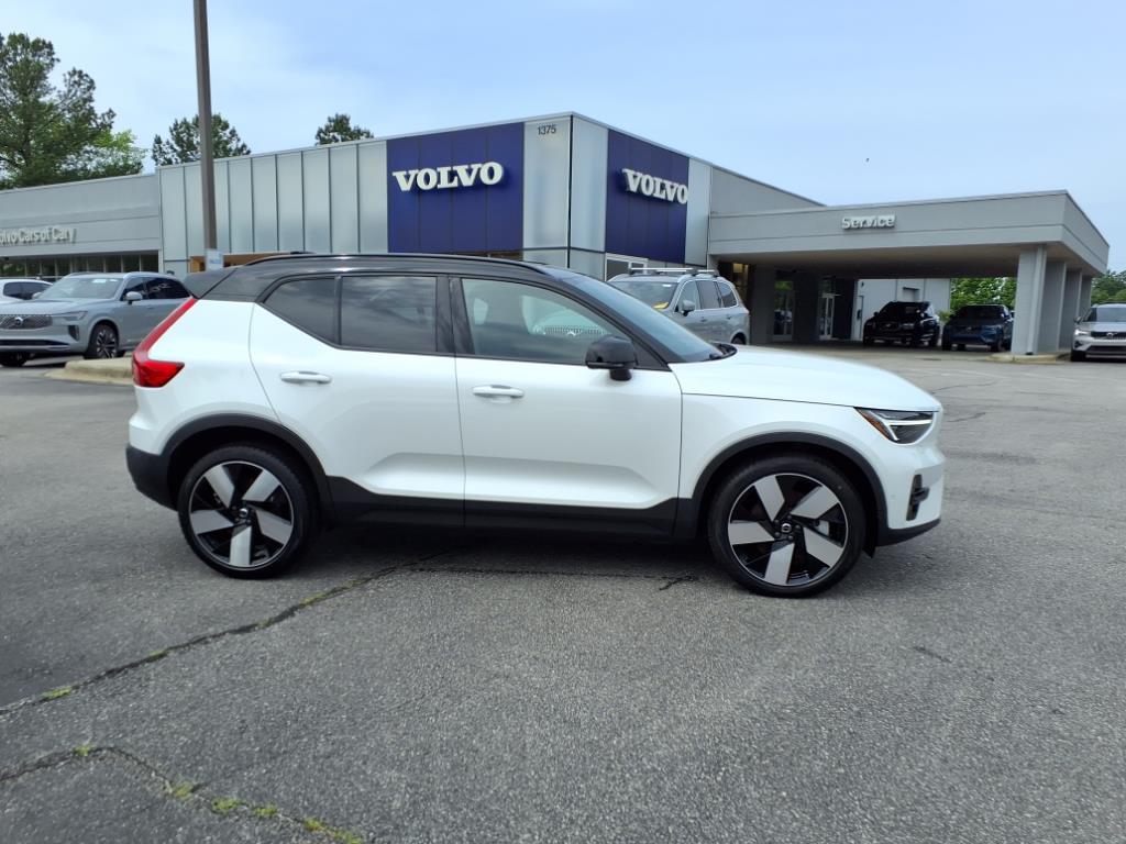 Used 2024 Volvo XC40 Ultimate with VIN YV4ER3XM4R2240060 for sale in Cary, NC