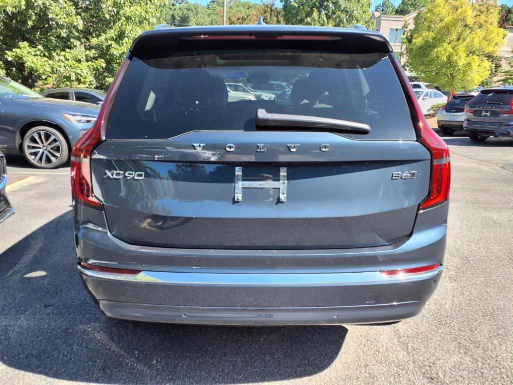 2026 Volvo XC90 photo 4