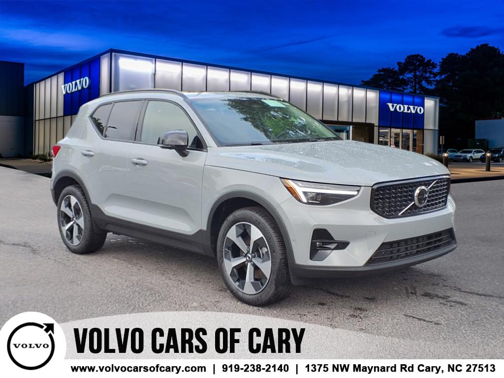 2026 Volvo XC40