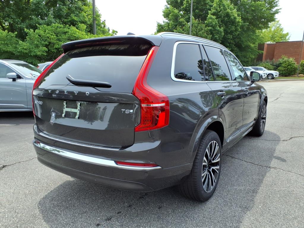 2025 Volvo XC90 T8 Plus photo 2