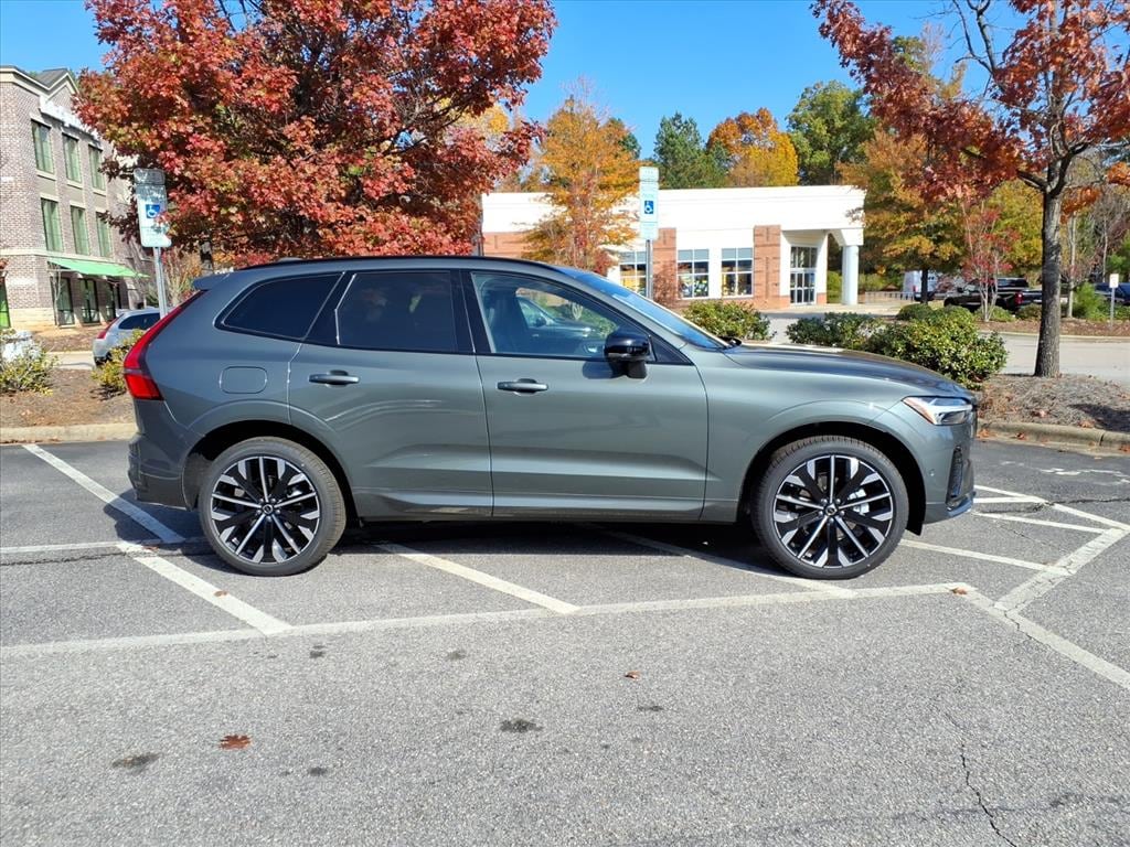 New 2026 Volvo XC60 B5 Ultra SUV
