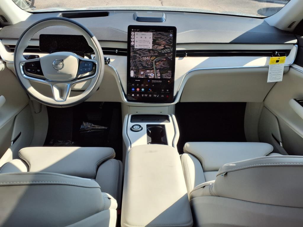 2025 Volvo EX90 Ultra - Photo 11
