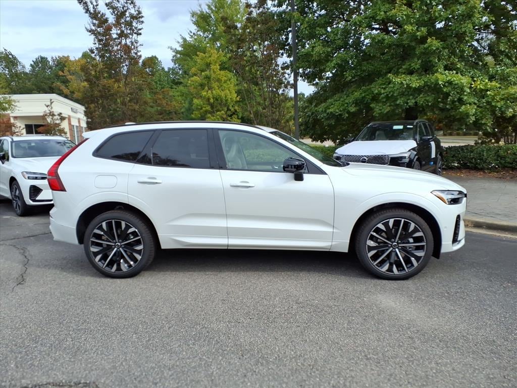 New 2026 Volvo XC60 B5 Ultra SUV